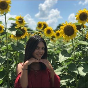 Meet your Posher, Kayla